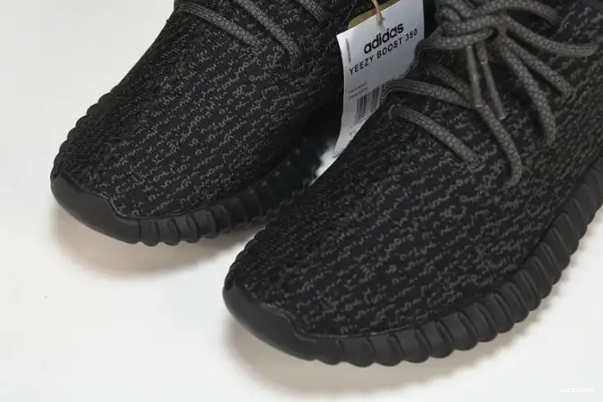2023) Pirate Black Adidas (2022 Yeezy 350 Boost BB5350 0617